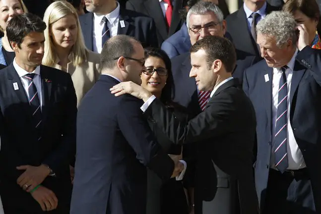 Le President de la Republique Emmanuel MACRON, recoit au Palais de l Elysee les membres de la Commission d evaluation du Comite International Olympique dans le cadre de leur visite ‡ Paris - Tony Estanguet - Patrick Baumann - Emmanuel Macron - Guy Drut