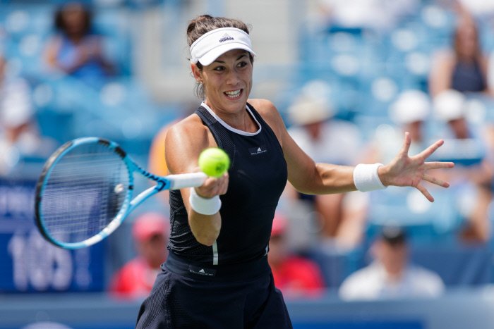 Garbie Muguruza (ESP) hits a forehand shot during the semifinal round at the 2017 Western & Southern Open tennis tournament being played at the Linder Family Tennis Center in Mason, Ohio.