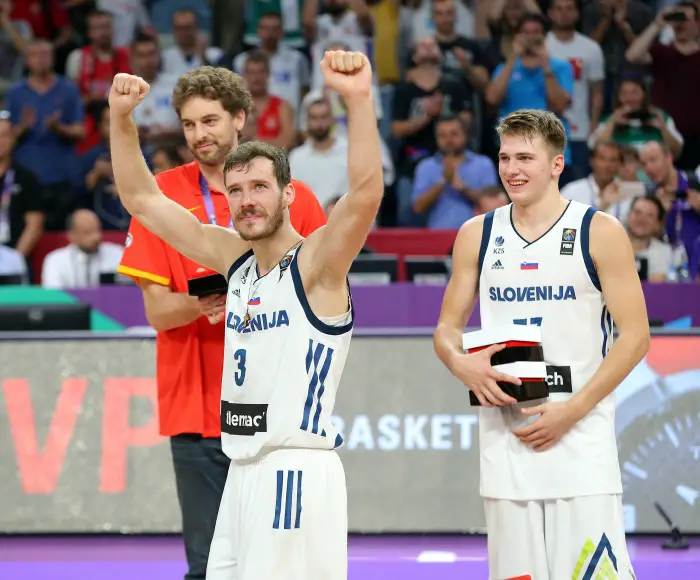 FIBA Eurobasket FINAL match between Slovenia and Serbia at Sinan Erdem Arena in Istanbul , Turkey on September 17 , 2017.
Pictured : Goran Dragic and Luka Doncic #77 od Slobvenia