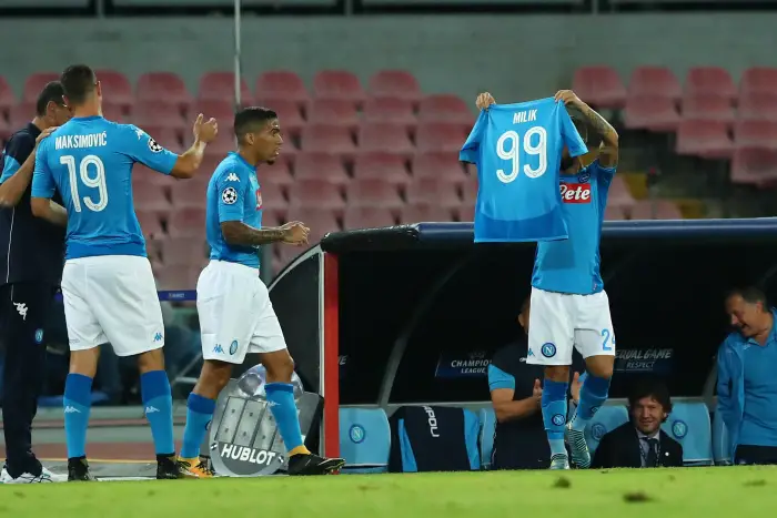 Esultanza dopo il gol di Lorenzo Insigne Napoli goal celebration in onore di Arkadiusz Milik Napoli