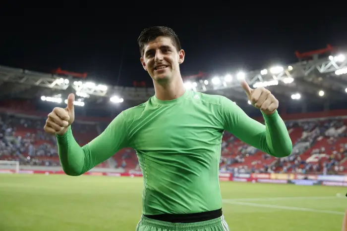 ATHENS, GREECE - SEPTEMBER 3 :  Thibaut Courtois goalkeeper of Belgium celebrates during the World Cup Qualifier Group H match between Greece and Belgium at the Georgios Karaiskakis Stadium on September 03, 2017 in Athens, Greece, 3/09/2017