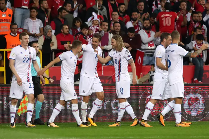 Soccer Football - 2018 World Cup qualifications - Europe - Turkey vs Iceland - New Eskisehir Stadium, Eskisehir, Turkey - October 6, 2017  Iceland¹s Johann Gudmundsson celebrates scoring their first goal with teammates