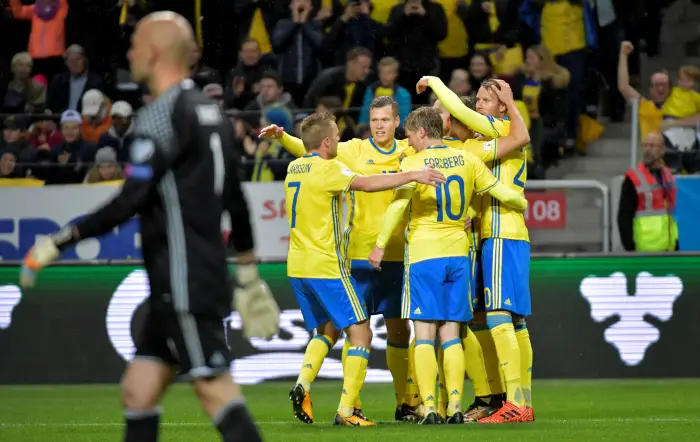 Soccer Football - 2018 World Cup Qualifications - Sweden v Luxembourg - Friends Arena, Solna, Sweden - October 7, 2017 Swedish players celebrate after Marcus Berg scored their second goal.