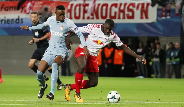 Dayot Upamecano (Leipzig) gegen Adama Diakhaby (Monaco)