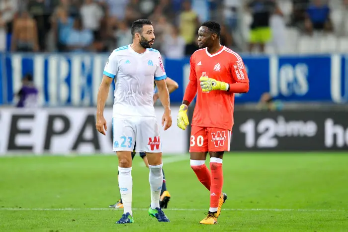 23 ADIL RAMI (om) - 30 STEVE MANDANDA (om)