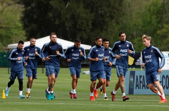 Football Soccer - Argentina's national soccer team training - World Cup 2018 Qualifiers - Buenos Aires, Argentina - October 3, 2017 - Argentina's players attend a training session ahead of their match against Peru