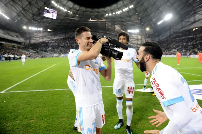 Joie but Thauvin (OM) - Camera