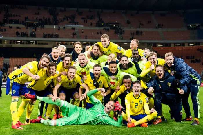 Fuþball, WM Playoffs, Italien - Schweden  171113 Sveriges spelare jublar efter att dom r klara fr VM efter fotbollsmatchen i VM-kvalets play-off mellan Italien och Sverige den 13 november 2017 i Milano. Joie Suede