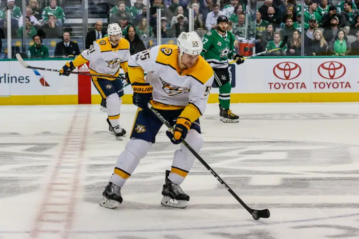 Nashville Predators left wing Cody McLeod (55)