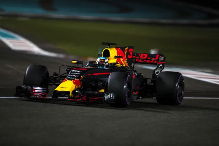 Daniel Ricciardo (AUS) Red Bull Racing RB13 at Formula One World Championship, Rd20, Abu Dhabi Grand Prix, Practice, Yas Marina Circuit, Abu Dhabi, UAE, Friday 24 November 2017.