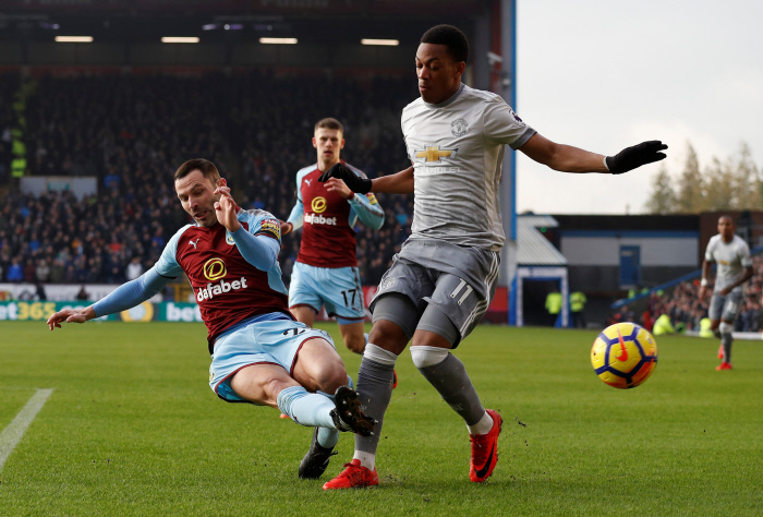 Soccer Football - Premier League - Burnley vs Manchester United - Turf Moor, Burnley, Britain - January 20, 2018   Burnley's Phil Bardsley in action with Manchester United's Anthony Martial
