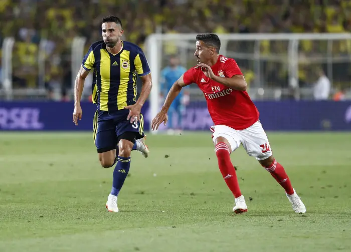 Hasan Ali Kaldirim (L) of Fenerbahce and Andre Almeida of Benfica during the UEFA Champions League qualifying second leg match between Fenerbahce and Benfica at Ulker Arena in Istanbul , Turkey on August 14 , 2018.