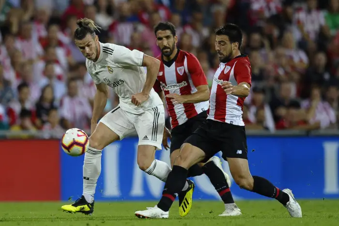 Gareth Bale,Benat Etxebarria during the match between Athletic Club against Real Madrid at San Mames Stadium in Bilbao, Spain on September 15, 2018.