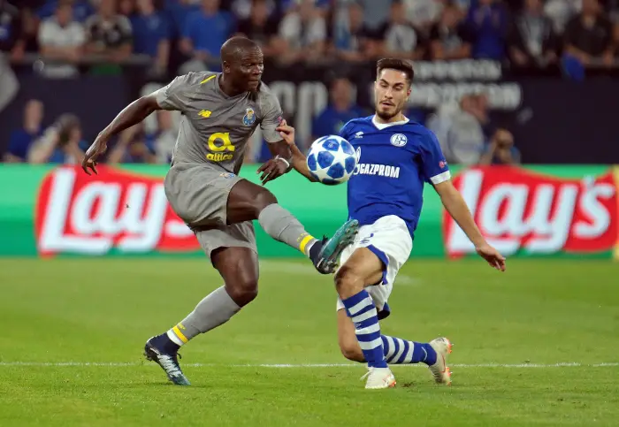 Vincent Aboubakar FC Porto Suat Serdar FC Schalke 04