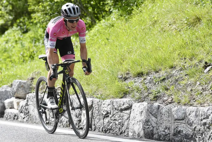 YATES Simon Philip (GBR) (MITCHELTON - SCOTT) maglia rosa vincitore di tappa