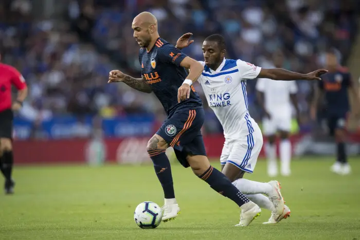 1st August 2018, King Power Stadium, Leicester, England; Pre season football friendly, Leicester City versus Valencia; Simone Zaza of Valencia CF runs with the ball under pressure from Ricard Pereira of Leicester City