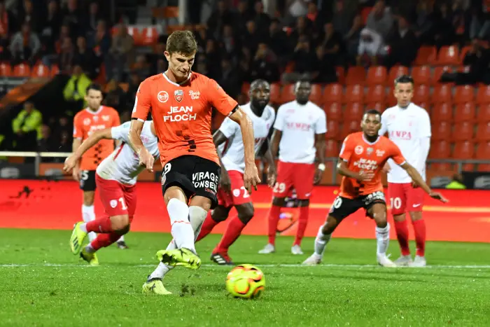 Penalty de Hamel Pierre-Yves (FC Lorient)