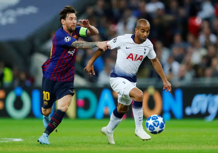 Soccer Football - Champions League - Group Stage - Group B - Tottenham Hotspur v FC Barcelona - Wembley Stadium, London, Britain - October 3, 2018  Barcelona's Lionel Messi in action with Tottenham's Lucas Moura