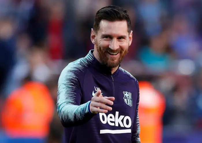 Soccer Football - La Liga Santander - FC Barcelona v Real Betis - Camp Nou, Barcelona, Spain - November 11, 2018  Barcelona's Lionel Messi during the warm up before the match