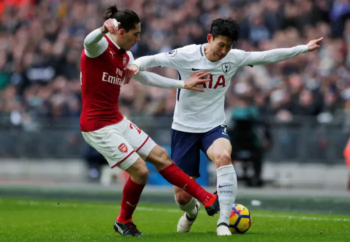 Soccer Football - Premier League - Tottenham Hotspur vs Arsenal - Wembley Stadium, London, Britain - February 10, 2018   Tottenham's Son Heung-min in action with Arsenal's Hector Bellerin
