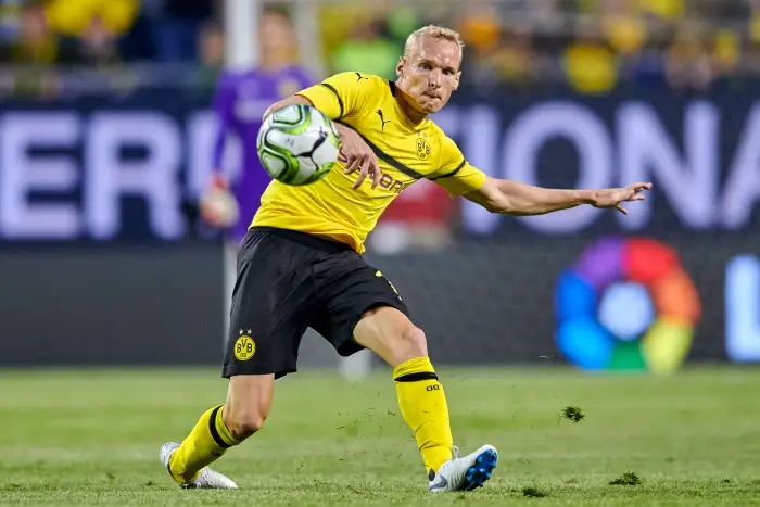CHICAGO, IL - JULY 20: Borussia Dortmund midfielder Sebastian Rode (18) handles the ball during an International Champions Cup match between Manchester City and Borussia Dortmund on July 20, 2018 at Soldier Field in Chicago, Illinois.