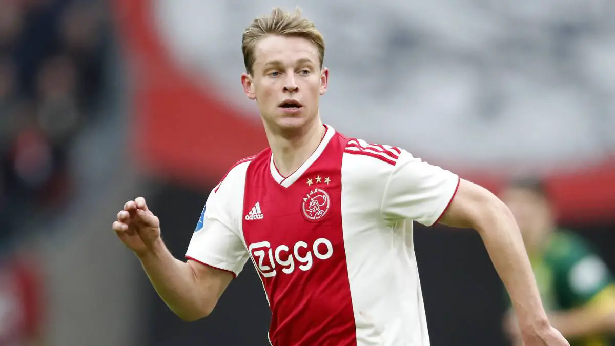 Де лигт и де йонг. Frankie de jong. Фрэнки де йонг сборная. Йелле де йонг. Luuk de jong barcelona.