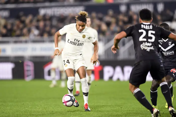 24 CHRISTOPHER NKUNKU (PSG)