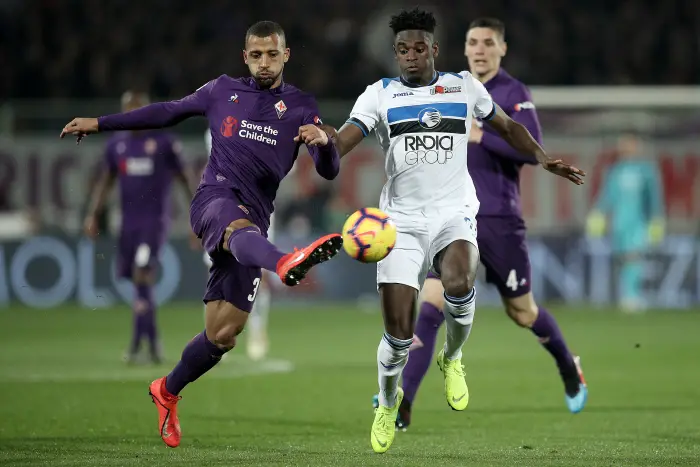 Vitor Hugo of Fiorentina and Duvan Zapata of Atalanta