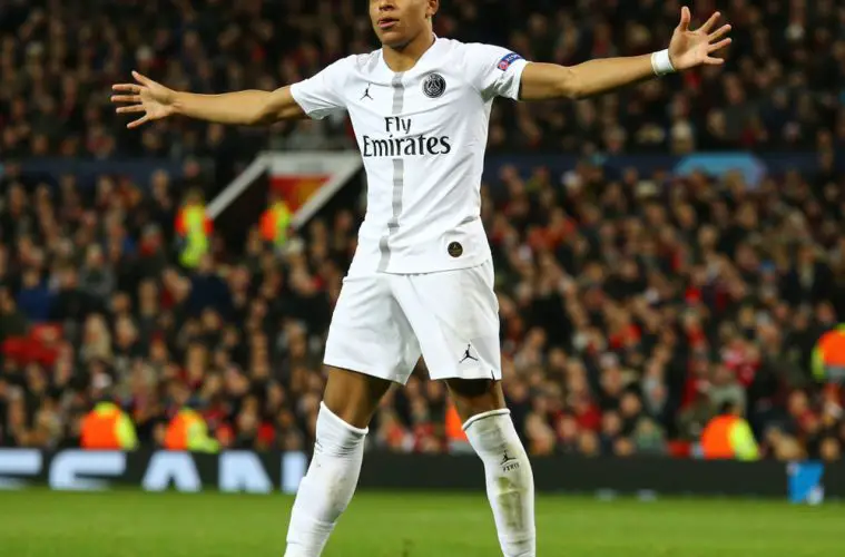 Les dessous de son JUTEUX contrat au PSG — Kylian Mbappé Les dessous de son JUTEUX contrat au PSG — Kylian Mbappé