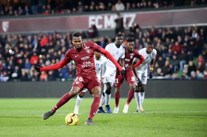 20 HABIB DIALLO (METZ) - PENALTY - BUT