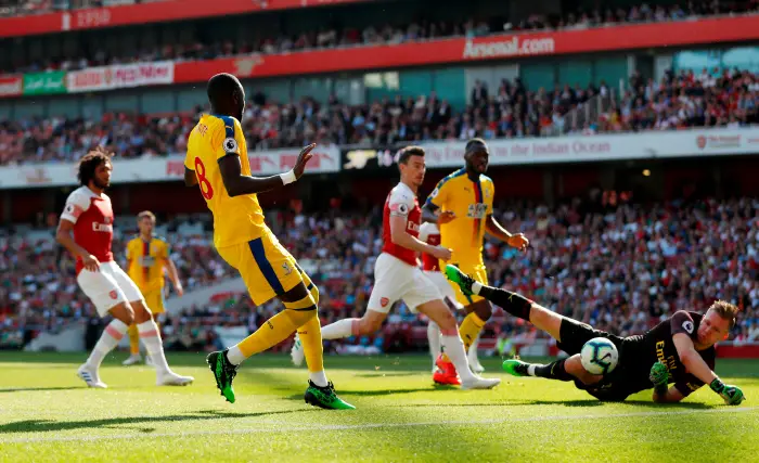 Soccer Football - Premier League - Arsenal v Crystal Palace - Emirates Stadium, London, Britain - April 21, 2019  Arsenal's Bernd Leno makes a save