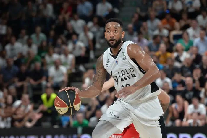 David Lighty (asvel)