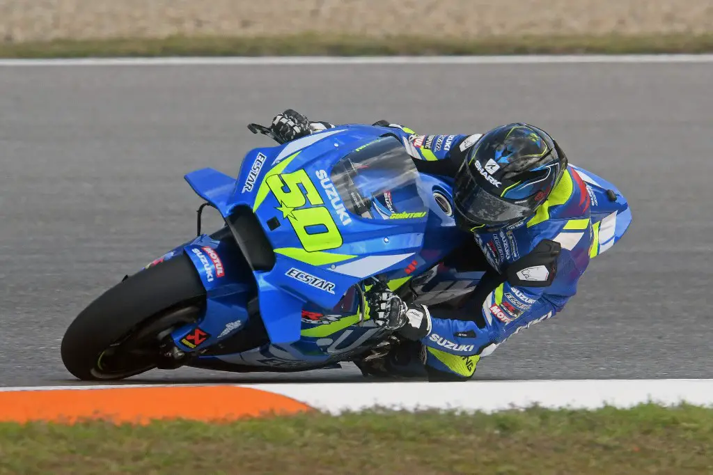 Suzuki Ecstar's French rider Sylvain Guintoli competes during the first practice session of the Moto GP Grand Prix of the Czech Republic in Brno on August 2, 2019. (Photo by Michal CIZEK / AFP)