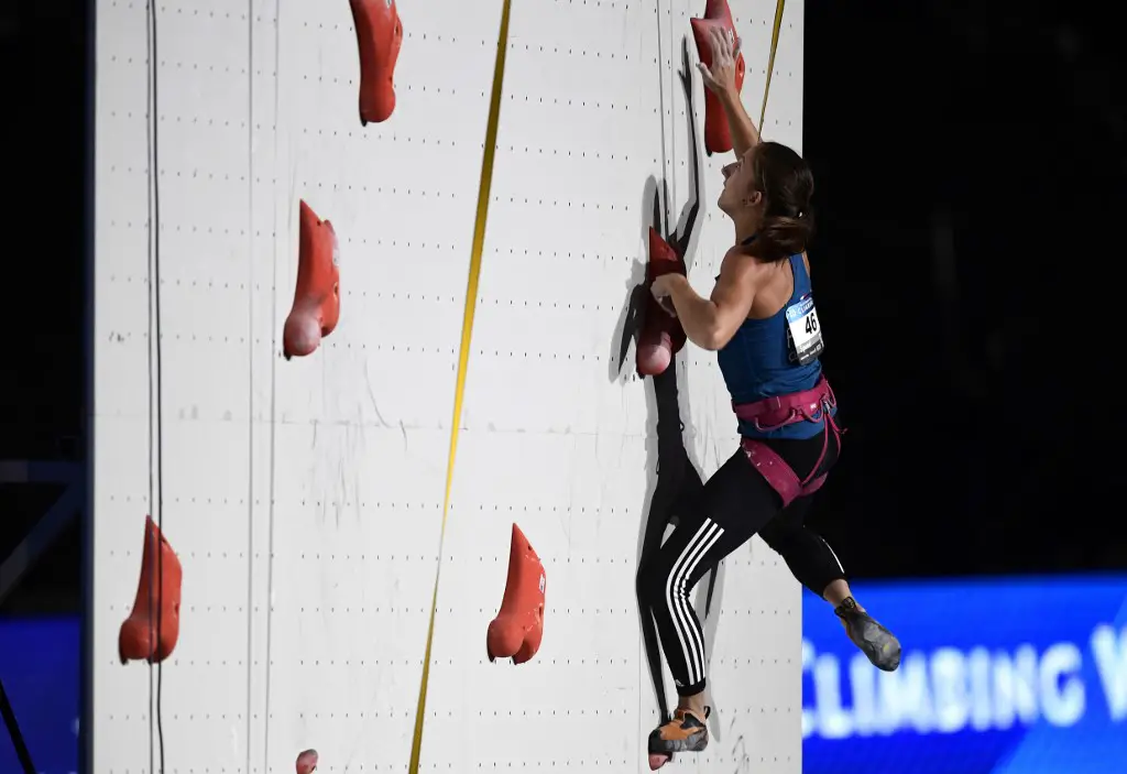 France's Anouck Jaubert competes during the qualification women speed round of the indoor World Climbing and Paraclimbing Championships 2016, on September 16, 2016, at the Accor Hotels Arena in Paris. (Photo by MIGUEL MEDINA / AFP)