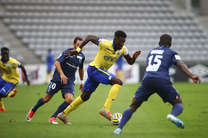 Bryan Lasme (Sochaux) vs Julien Lopez (PFC)