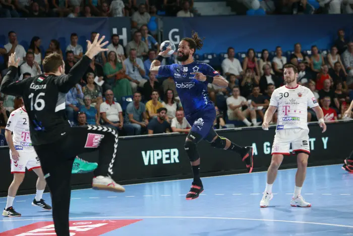 match de ehf Champions League (ehfcl) entre le Montpellier Handball (mhb) et le Telekom Veszprem.
DUARTE GILBERTO ARRIERE GAUCHE
Vladimir Cupara SRB Goalkeeper
