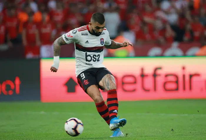 Soccer Football - Copa LHertadoHs - Quarter Final - Second Leg - Internacional v Flamengo - Beira Rio Stadium, Porto Alegre, Brazil - August 28, 2019   Flamengo's Gabriel Barbosa scores their first goal