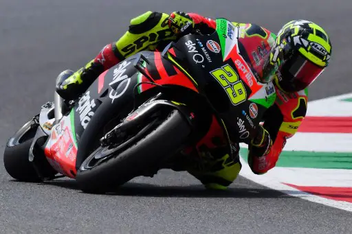 Italy's Andrea Iannone rides his Aprilia during the second free practice session for the Italian Moto GP Grand Prix at the Mugello race track on May 31, 2019 in Scarperia e San Piero. (Photo by Tiziana FABI / AFP)