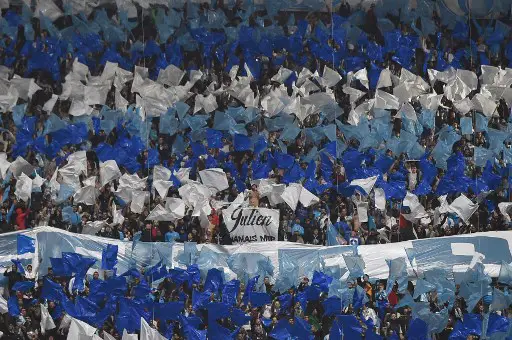 Supporters Marseille (Photo by Boris HORVAT / AFP)
