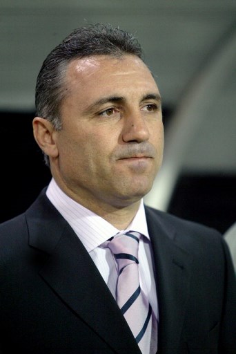 Photo shows former international star and coach of the Bulgarian national football team, Hristo Stoitchkov, prior to the World Cup 2006 qualification football match between Hungary and Bulgaria in the 'Ferenc Szusza' stadium of Megyeri road, Budapest 30 March 2005.  AFP PHOTO / ATTILA KISBENEDEK (Photo by ATTILA KISBENEDEK / AFP)