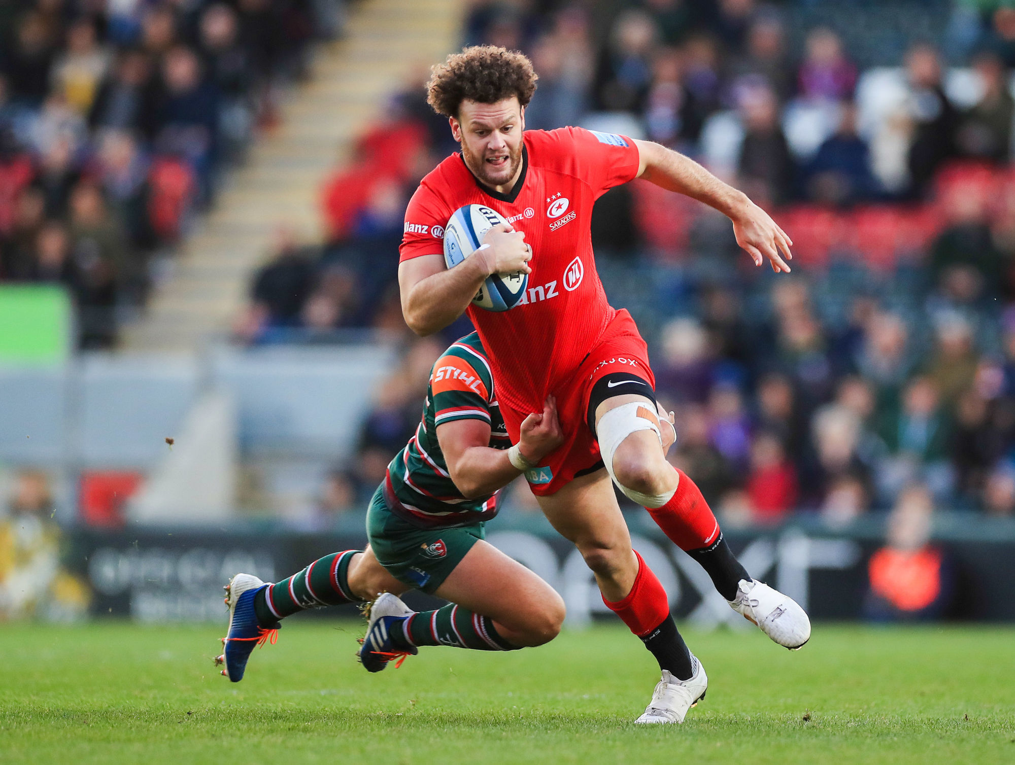 Leicester Tigers' Noel Reid tackles Saracens' Duncan Taylor during the Gallagher Premiership match at Welford Road, Leicester. 

Photo by Icon Sport - Duncan TAYLOR - Noel REID - Welford Road Stadium - Leicester (Angleterre)