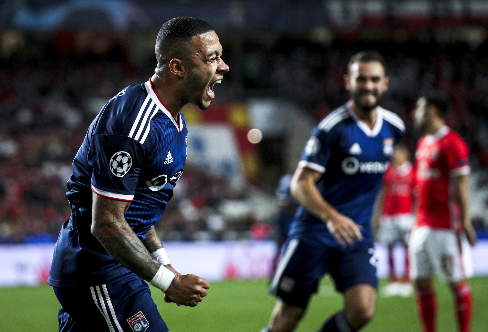 Lisbon, 10/23/2019 - Sport Lisboa e Benfica hosted Olympique Lyonnais tonight at the Estádio da Luz in Lisbon, in a match counting for the third round of the 2019/20 Champions League group stage. Memphis Depay Goal Celebration (1-1) (Filipe Amorim / Global Images) 

Photo by Icon Sport - Memphis DEPAY - Estàdio da Luz - Lisbonne (Portugal)