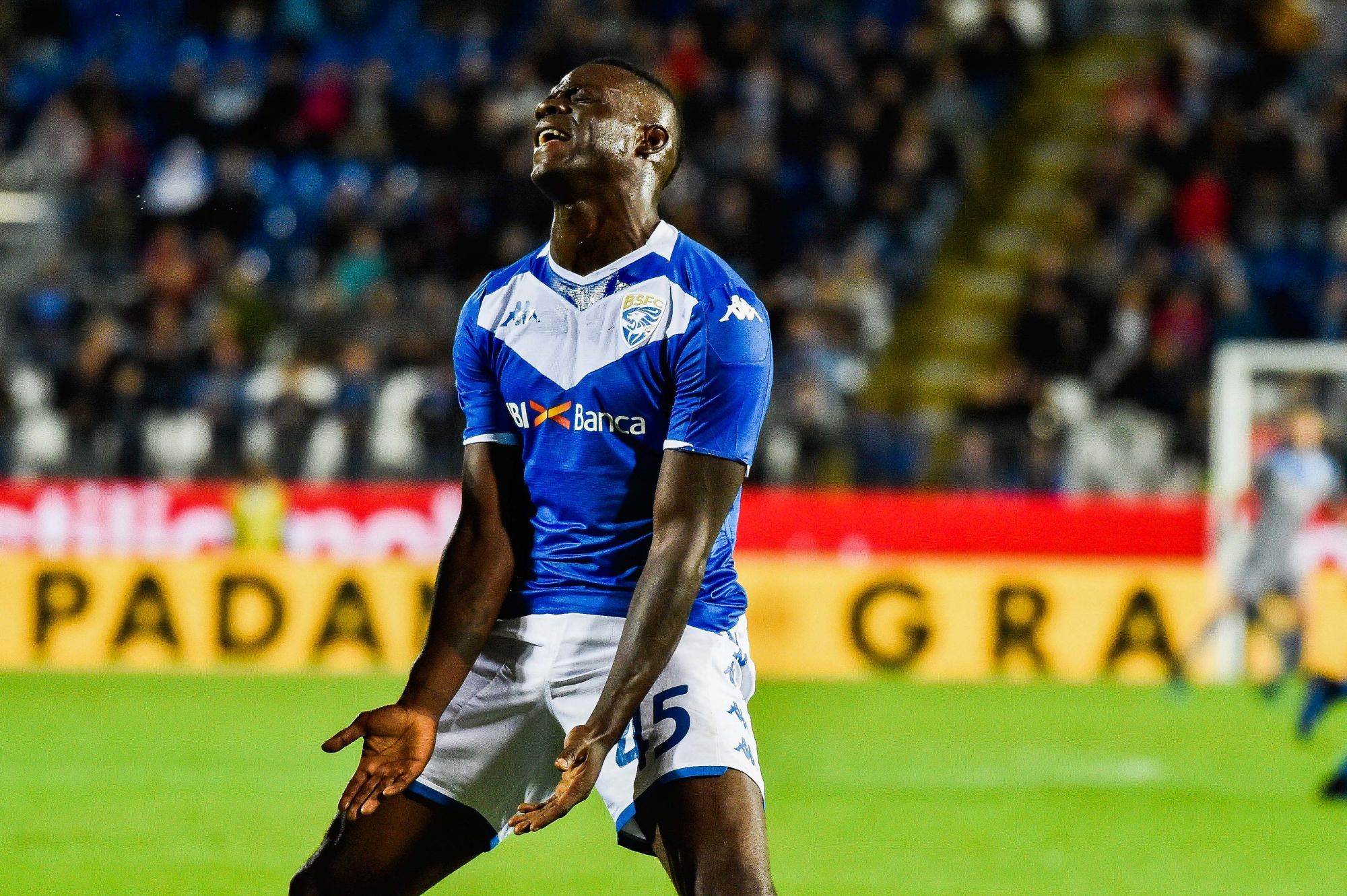 Foto Gianluca Checchi/LaPresse
24 09 2019 Brescia (Italia)
Sport Calcio
Brescia Juventus  
Campionato italiano di calcio Serie A 2019 2020 
Nella foto: Balotelli Mario

Photo Gianluca Checchi/LaPresse
24 09 2019 Brescia (Italia)
Sport Soccer
Brescia Juventus
Italian Football Serie A 2019 2020 
In the picture: Balotelli Mario 
Photo by Icon Sport - Mario BALOTELLI - Stadio Mario Rigamonti - Brescia (Italie)