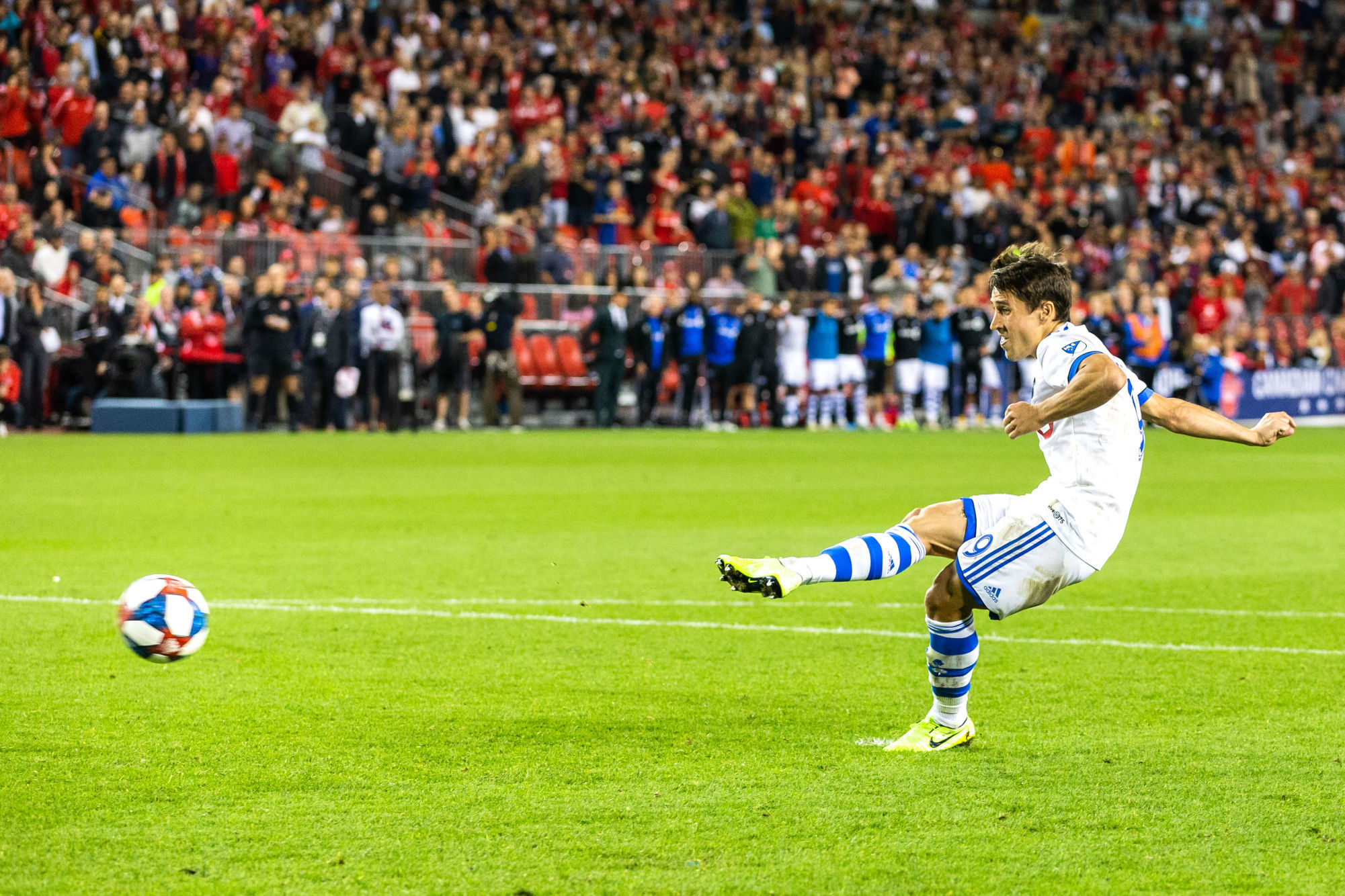 Sep 25, 2019; Toronto, Ontario, Montreal Impact forward Bojan (9) takes a penalty shot against the Toronto FC during the Canadian Championship at BMO Field. Mandatory Credit: Kevin Sousa-USA TODAY Sports/Sipa USA ..Photo by Icon Sport - Bojan KRKIC - BMO Field - Toronto (Canada)