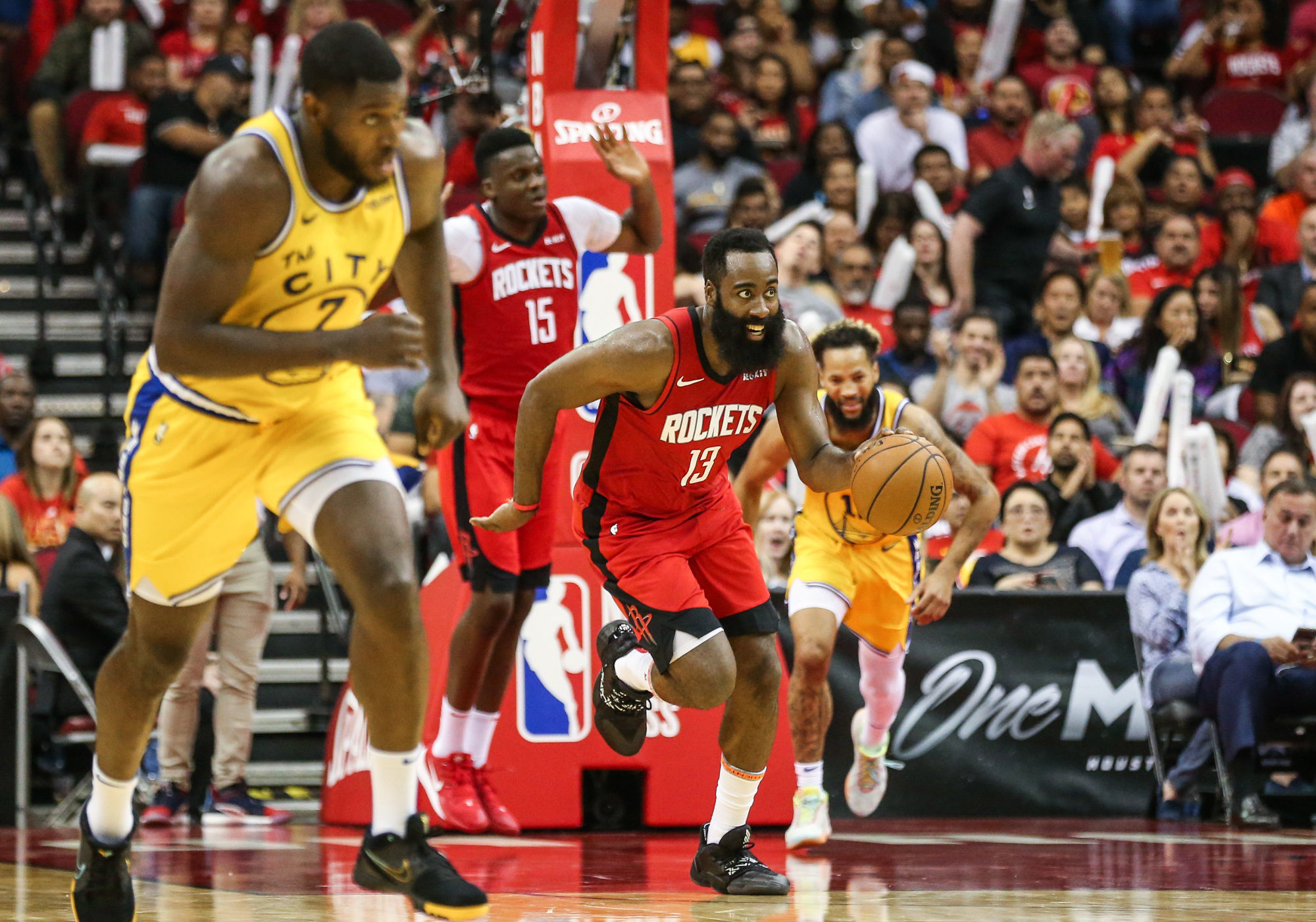 Nov 6, 2019; Houston, TX, USA; Houston Rockets guard James Harden (13) dribbles with the ball during the third quarter against the Golden State Warriors at Toyota Center. Mandatory Credit: Troy Taormina-USA TODAY Sports/Sipa USA 

Photo by Icon Sport - James HARDEN - Toyota Center - Houston (Etats Unis)