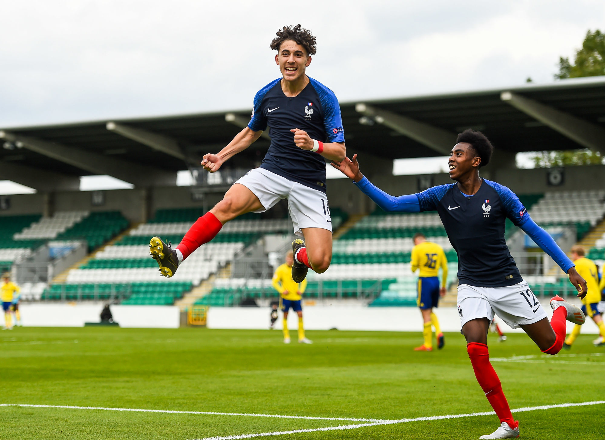 6 May 2019; Adil Aouchiche of France celebrates with team-mate Isaac Lihadji after scoring his side's first goal of the game during the 2019 UEFA European Under-17 Championships Group B match between France and Sweden at Tallaght Stadium in Dublin. Photo : Sportsfile / Icon Sport