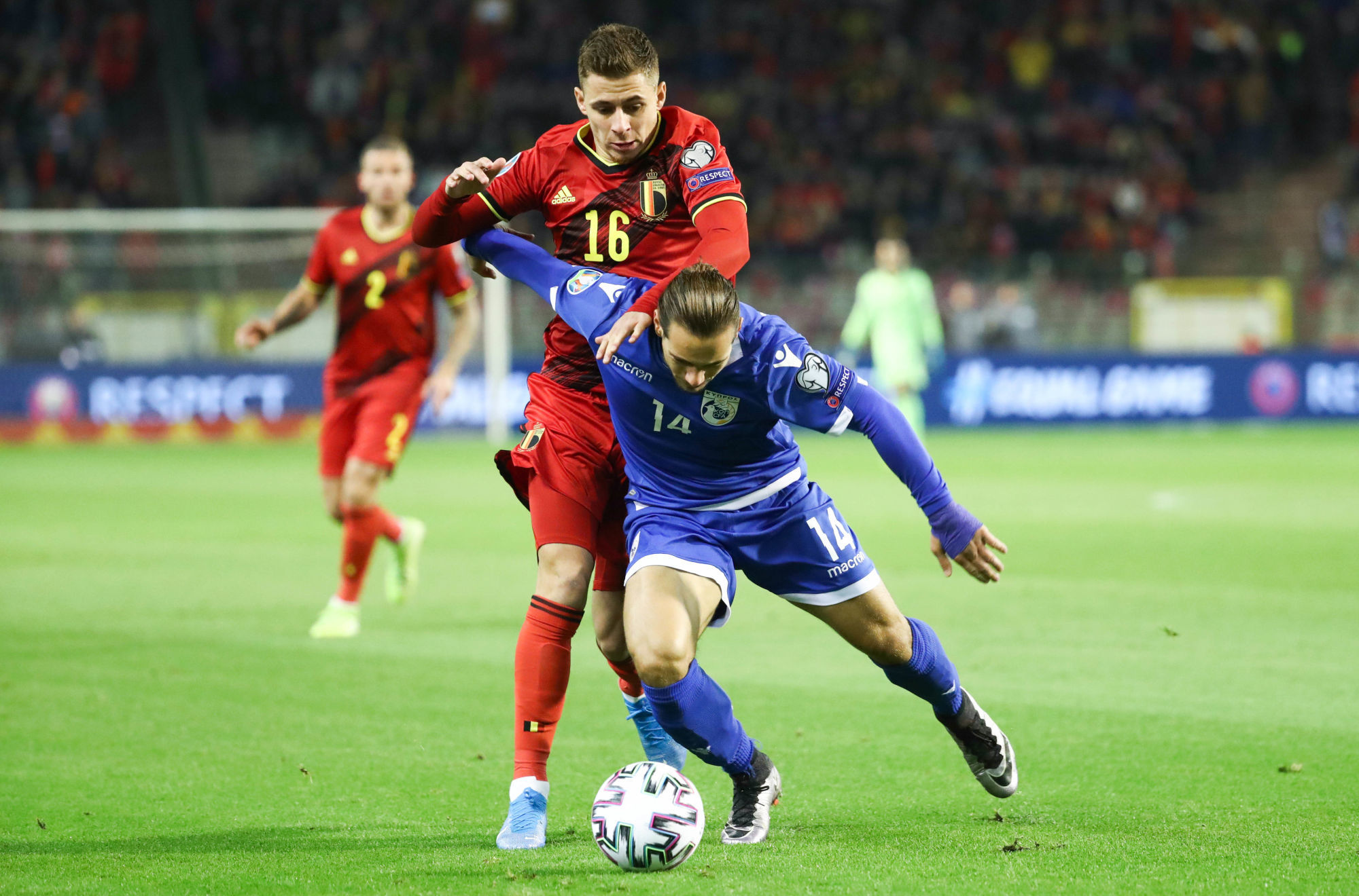 Belgium's Thorgan Hazard and Cyprus' Christos Wheeler fight for the ball during a soccer match between Belgian national soccer team the Red Devils and Cyprus, Tuesday 19 November 2019 in Brussels, the tenth and last qualification game for the Euro2020 tournament. BELGA PHOTO VIRGINIE LEFOUR 

Photo by Icon Sport - Stade Roi Baudouin - Bruxelles (Belgique)