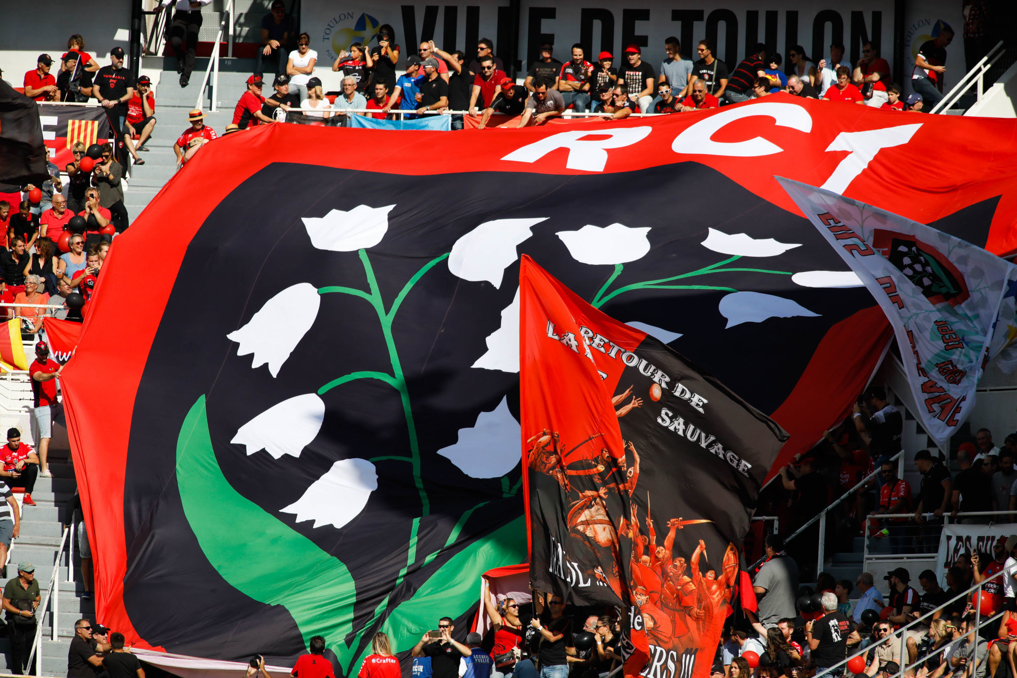 supporters of Toulon during the Top 14 match between Toulon and Toulouse on September 10, 2017 in Toulon, France. (Photo by Guillaume Ruoppolo/Icon Sport)