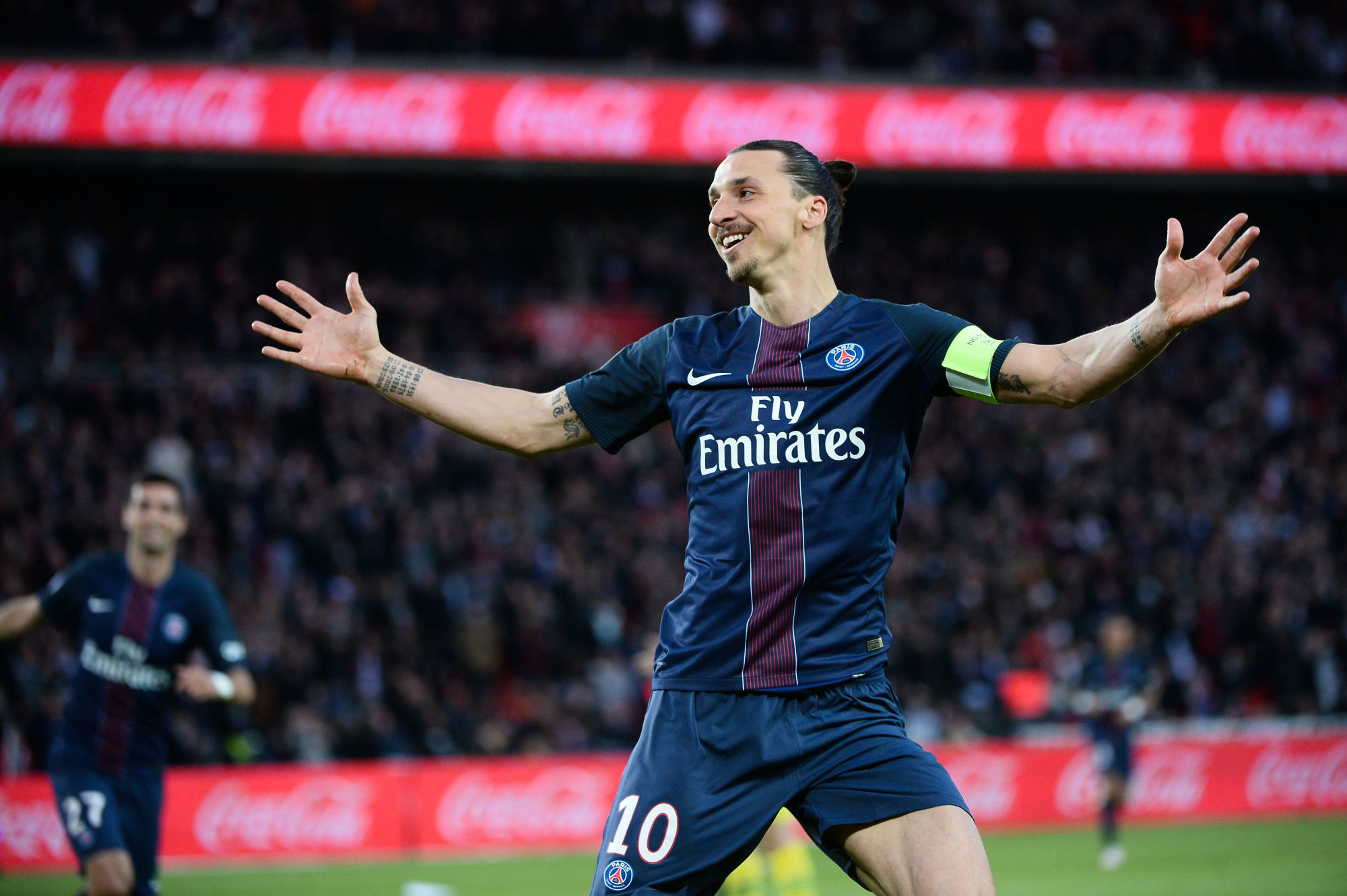 Zlatan Ibrahimovic of PSG celebrates his goal during the football french Ligue 1 match between Paris Saint-Germain and FC Nantes at Parc des Princes on May 14, 2016 in Paris, France. (Photo by Nolwenn