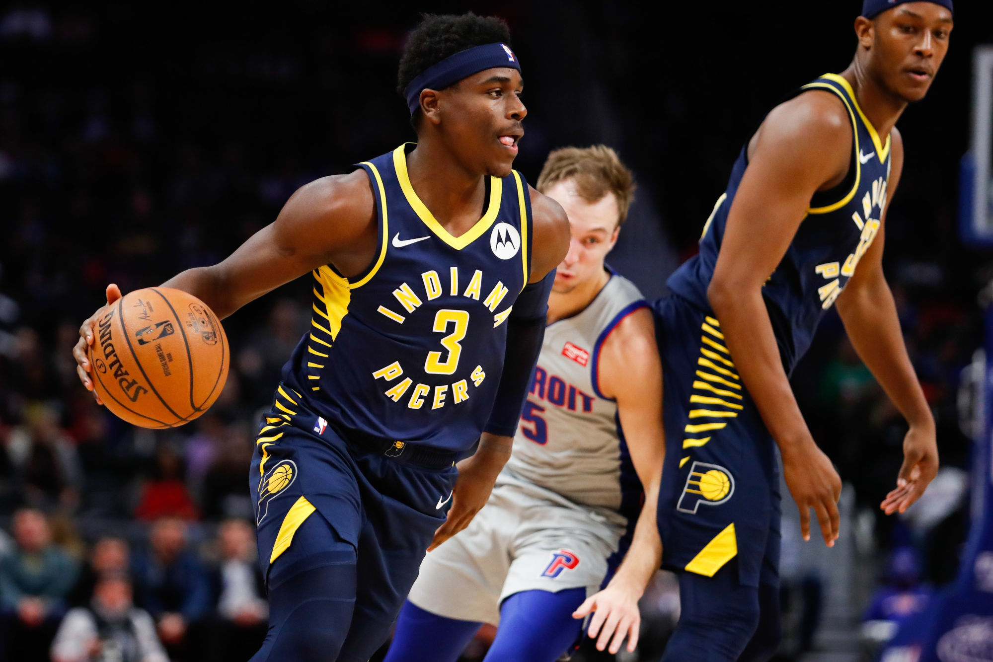 Dec 6, 2019; Detroit, MI, USA; Indiana Pacers guard Aaron Holiday (3) dribbles the ball during the first quarter against the Detroit Pistons at Little Caesars Arena. Mandatory Credit: Raj Mehta-USA TODAY Sports/Sipa USA 

Photo by Icon Sport - Aaron HOLIDAY - Little Caesars Arena - Detroit (Etats Unis)